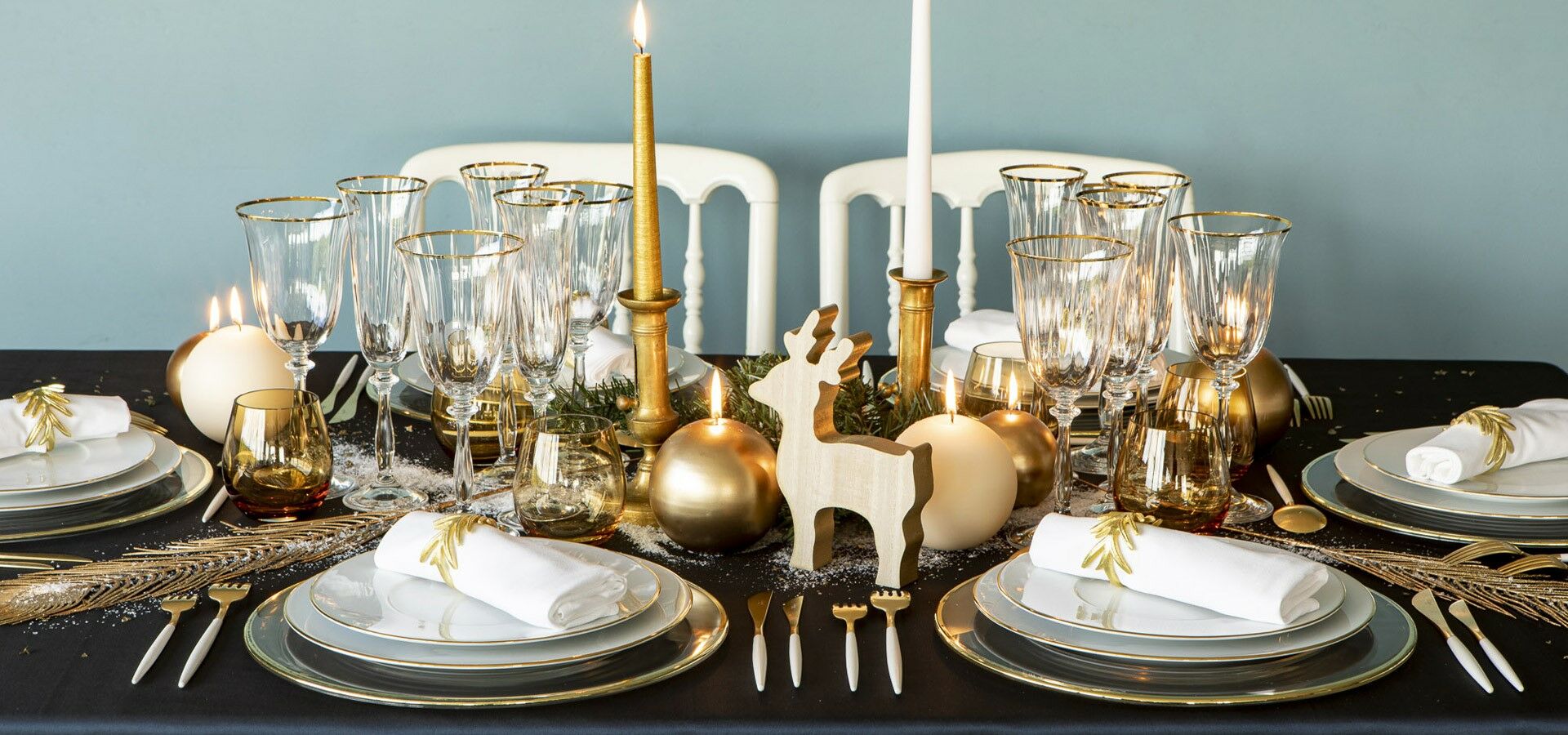 Location de vaisselle à Noël : nos idées de décoration pour votre table -  Options
